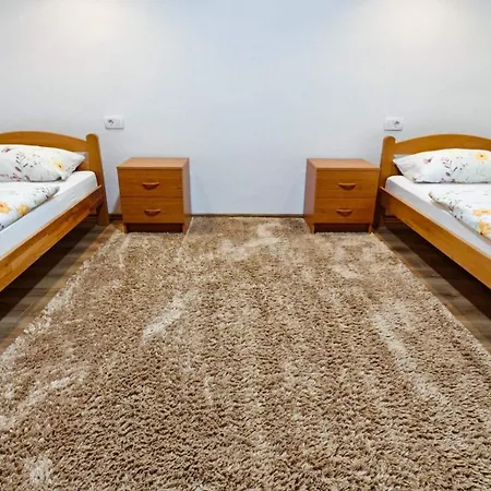 Pliva アパート ヤイツェ